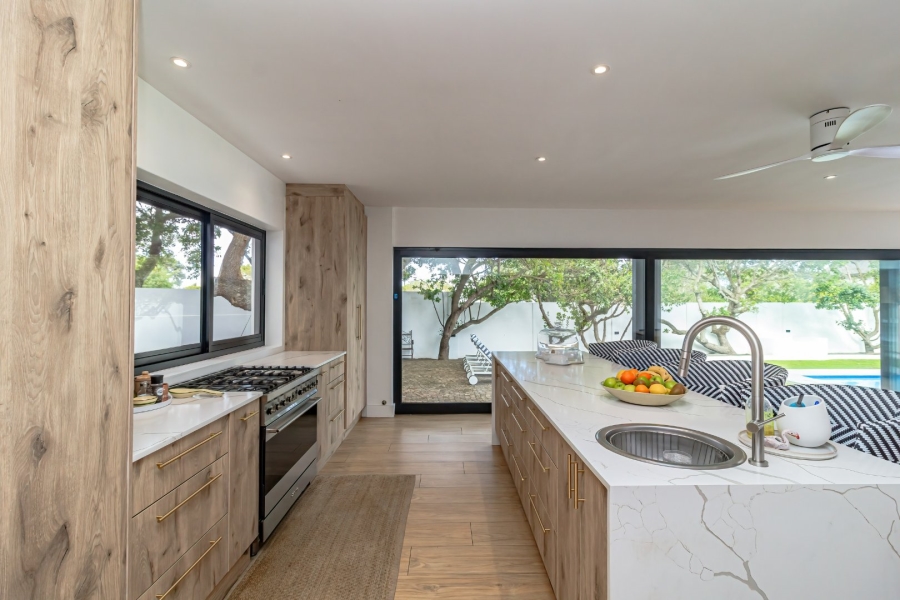 4 Bedroom Property for Sale in Vermont Western Cape